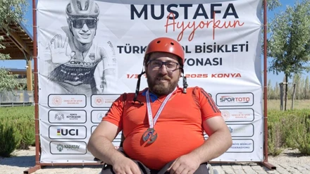 Selçuk Üniversitesi personeli Gönül, Türkiye şampiyonu oldu